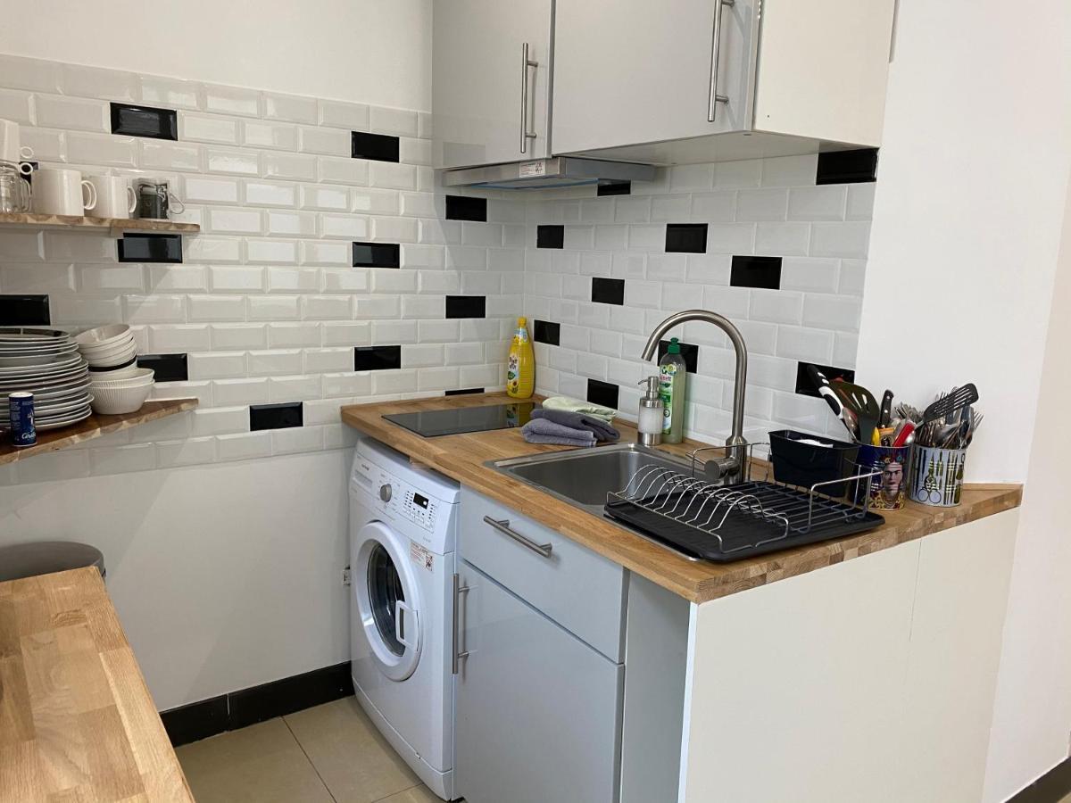 Large And Unique Souplex 60Sqm, Well Located Apartment ปารีส ภายนอก รูปภาพ